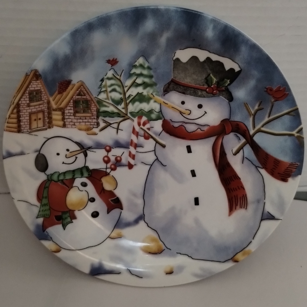 Festive Snowman Decorative Plate